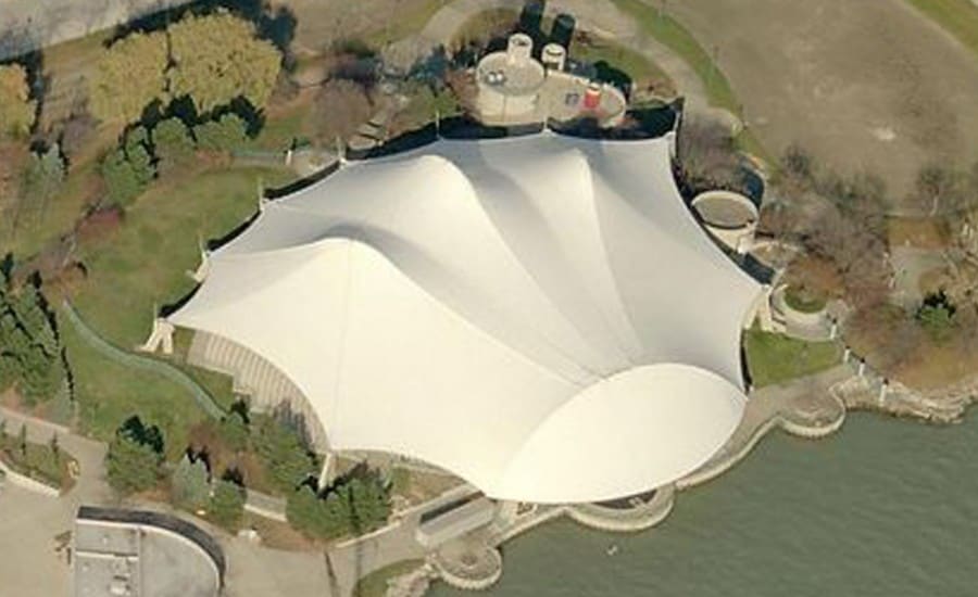Impressive fabric amphitheatre